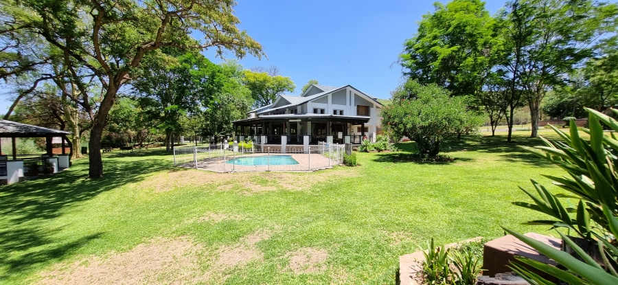 11 Bedroom Property for Sale in Brits Rural North West